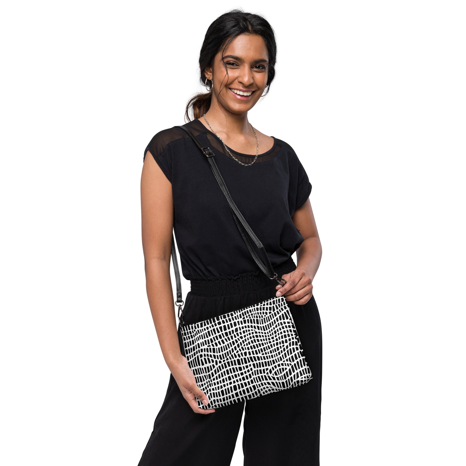 bolso negro animal print